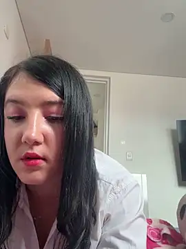 Julietthalu online show from June 2, 2026, 6:41 pm