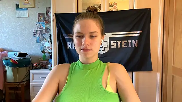 Snapshot of Codi_Rostersy chatting on July 9, 2026, 5:23 pm Codi Rostersy online show from July 9, 2026, 5:23 pm