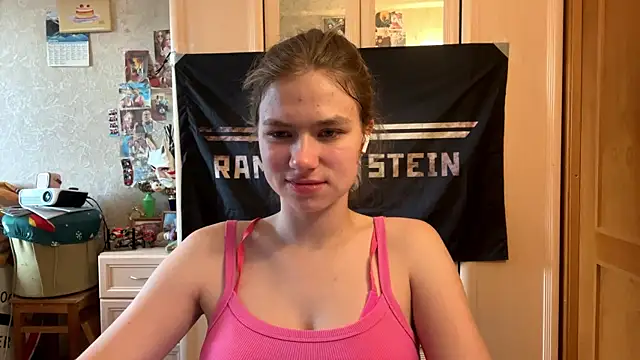 Snapshot of Codi_Rostersy chatting on June 29, 2026, 3:13 am Codi Rostersy online show from June 29, 2026, 3:13 am