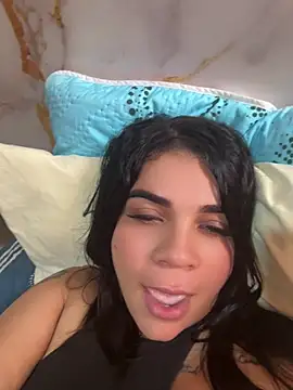 Siri Luxx online show from June 18, 2026, 6:02 pm