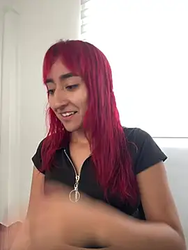 Juliethademon online show from June 9, 2026, 1:01 pm