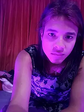 Snapshot of leilany_love_777 chatting on June 17, 2026, 5:51 am leilany love 777 online show from June 17, 2026, 5:51 am