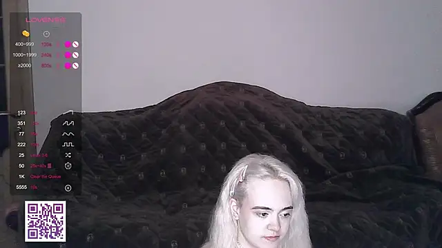 Snapshot of Oxcy_Secret chatting on June 14, 2026, 2:08 am Oxcy Secret online show from June 14, 2026, 2:08 am