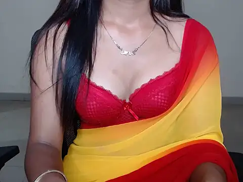 Snapshot of Elle_lala chatting on June 21, 2026, 3:56 am Elle lala online show from June 21, 2026, 3:56 am