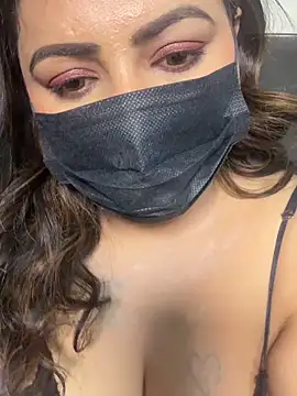 Snapshot of Desi_Kanika_08 chatting on June 3, 2026, 2:33 pm Desi Kanika 08 online show from June 3, 2026, 2:33 pm