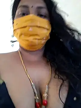 Snapshot of Hot_Sreeja_Tamil chatting on July 22, 2026, 4:58 am Hot Sreeja Tamil online show from July 22, 2026, 4:58 am