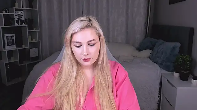 Snapshot of AmaliaWinslet chatting on July 12, 2026, 6:31 pm AmaliaWinslet online show from July 12, 2026, 6:31 pm