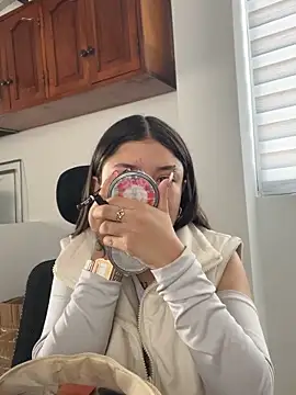 Camila Duarte 2 online show from June 9, 2026, 1:23 pm