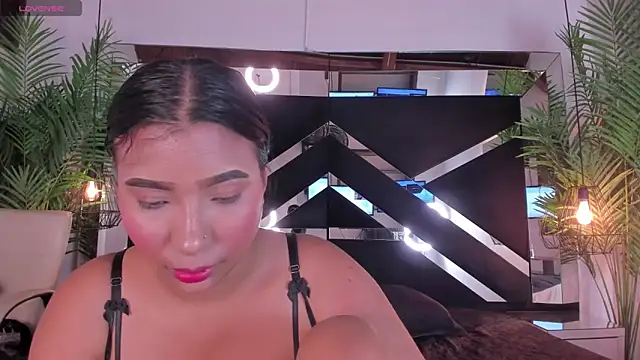 Little-Cherry- online show from July 9, 2026, 5:56 pm