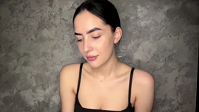 Snapshot of Ailish_Loveee chatting on July 20, 2026, 3:58 pm Ailish Loveee online show from July 20, 2026, 3:58 pm