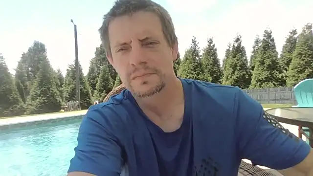 Snapshot of Daddy_Smallz_xxx chatting on June 11, 2026, 5:21 pm Daddy Smallz xxx online show from June 11, 2026, 5:21 pm