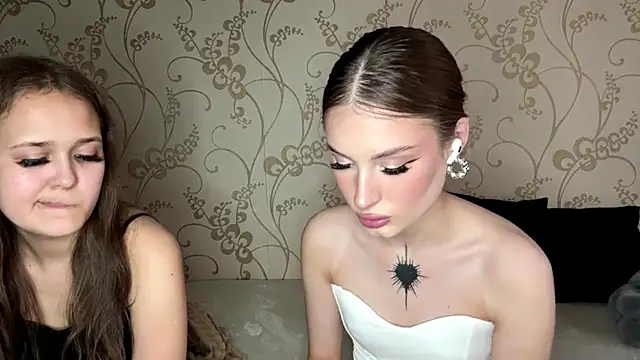 BestSweetyBB online show from June 14, 2026, 5:36 pm