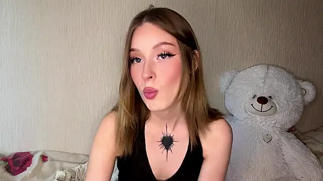 BestSweetyBB online show from June 12, 2026, 3:43 pm