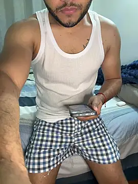 Snapshot of Venoxxx76 chatting on July 21, 2026, 5:31 am Venoxxx76 online show from July 21, 2026, 5:31 am
