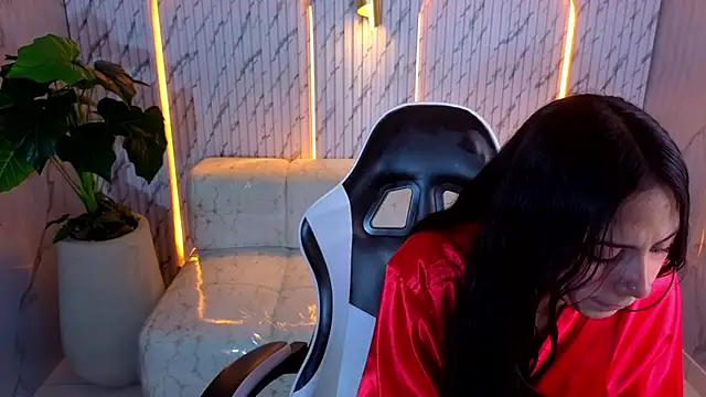 samantha tx  online show from July 26, 2026, 3:30 pm