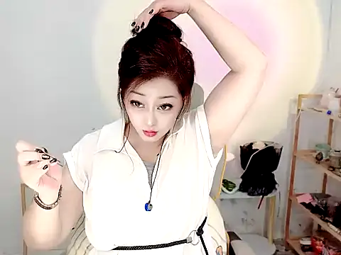 Mimi131499 online show from July 24, 2026, 12:34 pm