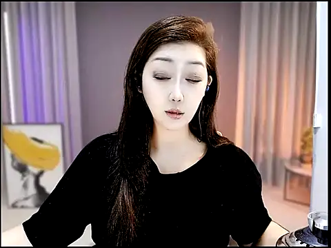 Mimi131499 online show from July 16, 2026, 1:19 pm