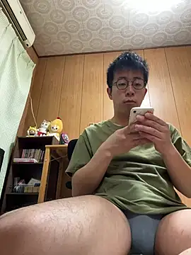 Snapshot of ablele4 chatting on July 24, 2026, 1:40 pm ablele4 online show from July 24, 2026, 1:40 pm