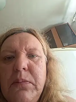 SonyaMarmeladx online show from July 3, 2026, 9:38 am