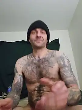 bigtattedcock online show from June 6, 2026, 7:02 am