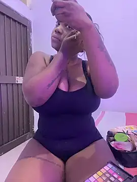 Snapshot of Zaarahott chatting on June 27, 2026, 4:35 pm Zaarahott online show from June 27, 2026, 4:35 pm