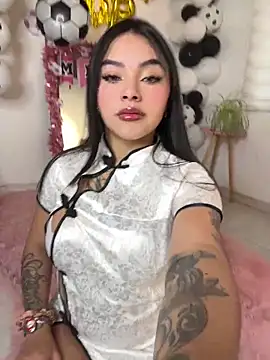 Snapshot of mia_zafirr chatting on June 18, 2026, 9:31 pm mia zafirr online show from June 18, 2026, 9:31 pm