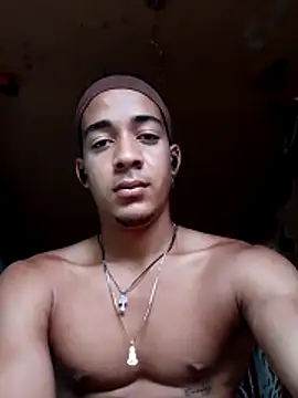 Enzo Manul online show from June 8, 2026, 3:23 pm