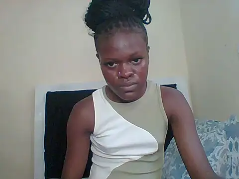 Snapshot of sexylolita7 chatting on June 12, 2026, 9:18 am sexylolita7 online show from June 12, 2026, 9:18 am