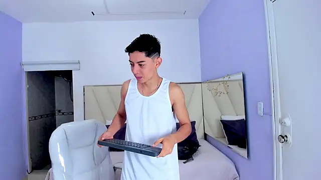 Ethan12  online show from June 11, 2026, 1:30 pm