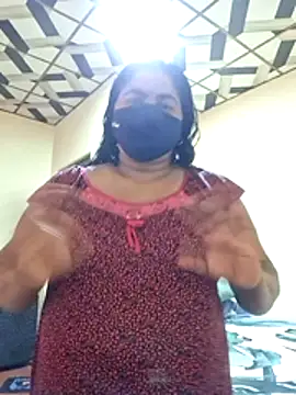 RosiBaby S online show from July 16, 2026, 4:26 pm