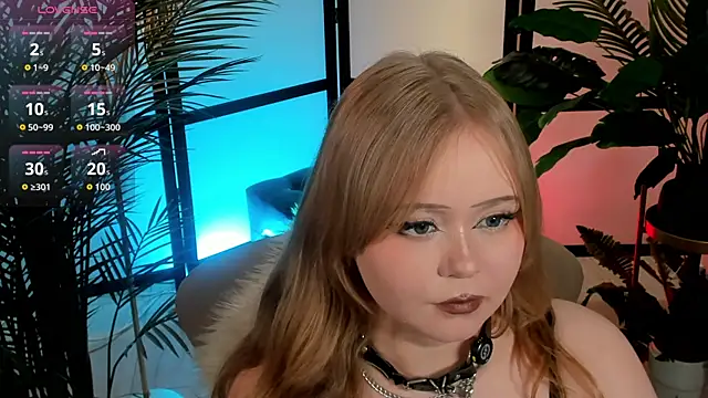 Snapshot of Erica_Martin chatting on July 14, 2026, 2:05 am Erica Martin online show from July 14, 2026, 2:05 am