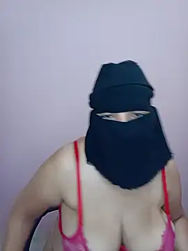 Snapshot of hot_farawla00 chatting on July 6, 2026, 9:38 am hot farawla00 online show from July 6, 2026, 9:38 am