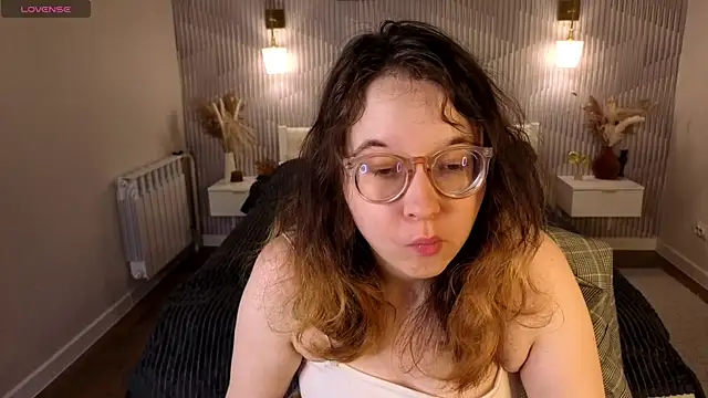 Aleks-casterrr online show from June 20, 2026, 5:07 pm