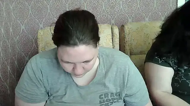 Snapshot of TiaMason chatting on June 12, 2026, 5:27 am TiaMason online show from June 12, 2026, 5:27 am