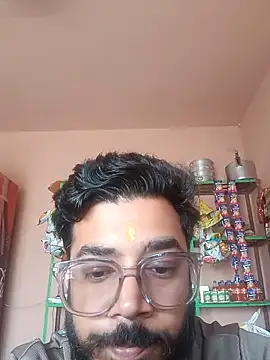 Snapshot of Desindianbull69 chatting on June 12, 2026, 3:26 am Desindianbull69 online show from June 12, 2026, 3:26 am