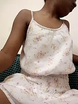 baby girl 099 online show from July 23, 2026, 8:33 am