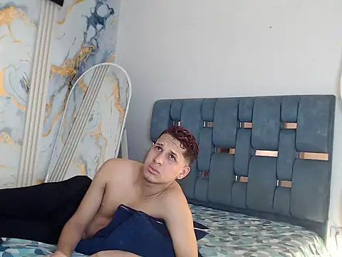 Snapshot of Thick_cock_guys chatting on June 17, 2026, 7:24 pm Thick cock guys online show from June 17, 2026, 7:24 pm
