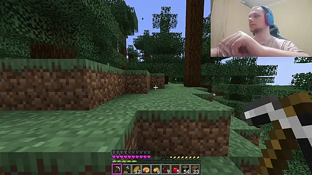 DemonHunterBoy online show from June 9, 2026, 9:38 pm