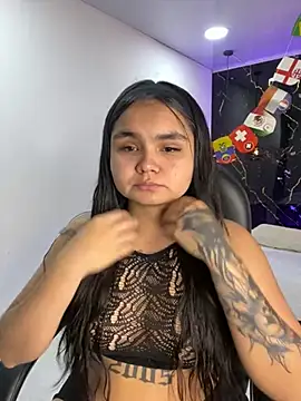 TifanyRoseX online show from July 5, 2026, 6:37 pm