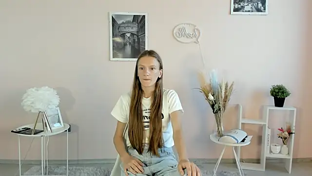 Snapshot of MattieBogenschutz chatting on June 12, 2026, 5:16 am MattieBogenschutz online show from June 12, 2026, 5:16 am