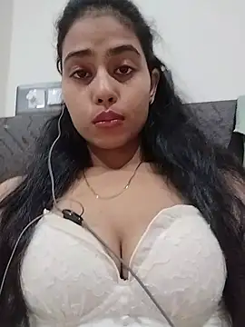 Snapshot of Nikitahot83 chatting on June 21, 2026, 4:02 pm Nikitahot83 online show from June 21, 2026, 4:02 pm