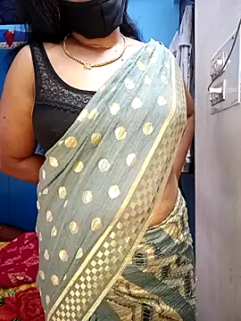Snapshot of tamil_sarah chatting on July 10, 2026, 7:19 am tamil sarah online show from July 10, 2026, 7:19 am