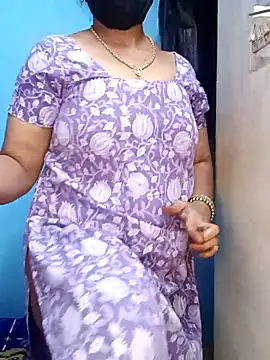 Snapshot of tamil_sarah chatting on July 21, 2026, 6:20 pm tamil sarah online show from July 21, 2026, 6:20 pm