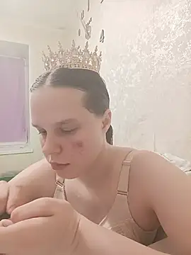 Sara liss online show from August 3, 2026, 5:52 pm
