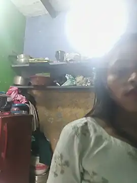 Snapshot of Cute_Merry__ chatting on June 20, 2026, 5:45 am Cute Merry online show from June 20, 2026, 5:45 am