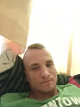 lenonek online show from June 10, 2026, 5:14 pm