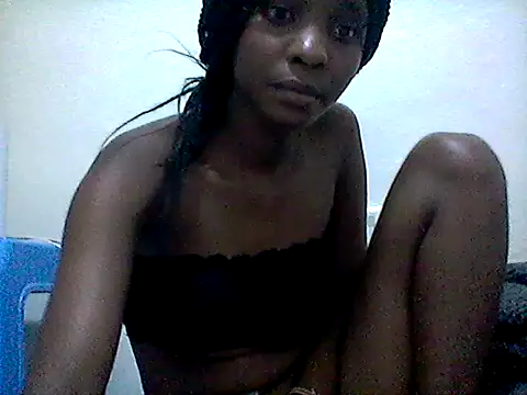Snapshot of Sweetpother chatting on July 7, 2026, 12:02 am Sweetpother online show from July 7, 2026, 12:02 am