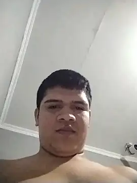 Snapshot of Camilo07211 chatting on June 10, 2026, 9:27 pm Camilo07211 online show from June 10, 2026, 9:27 pm