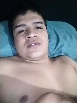 Snapshot of Camilo07211 chatting on June 11, 2026, 8:17 pm Camilo07211 online show from June 11, 2026, 8:17 pm