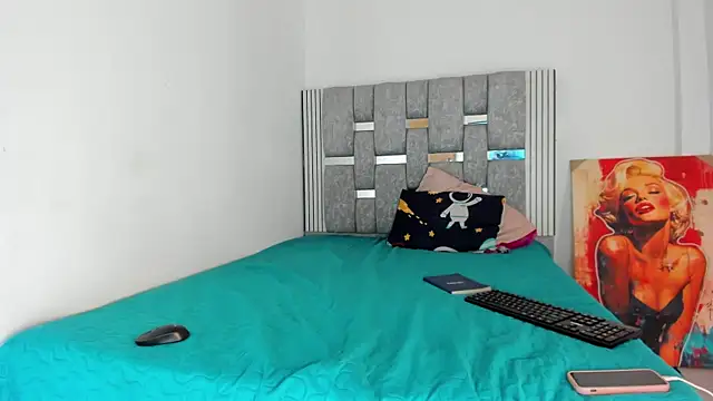 barbie  doll 09 online show from July 7, 2026, 9:07 pm
